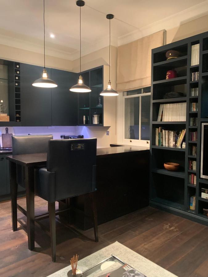 Charming And Full Of Character Apartman London Kültér fotó