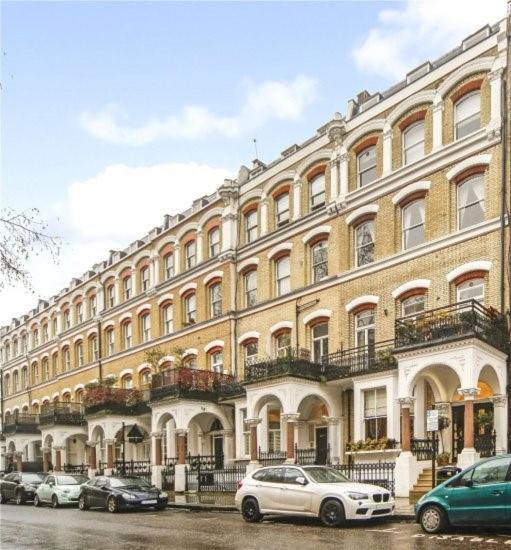 Charming And Full Of Character Apartman London Kültér fotó
